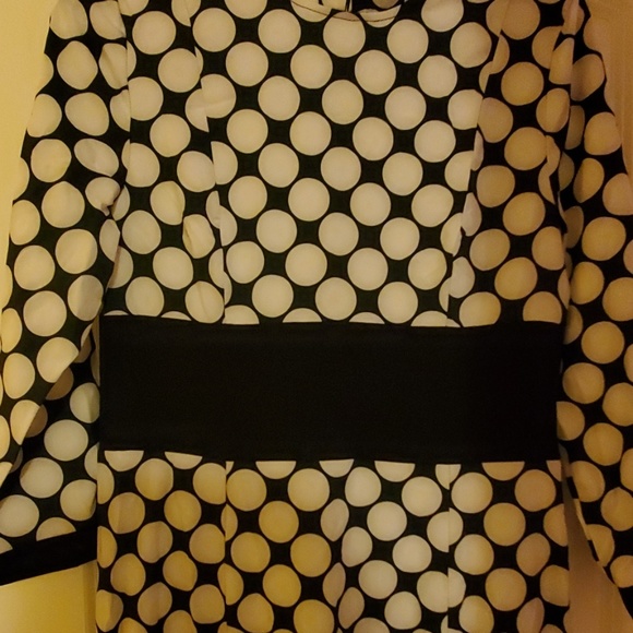 Dress - Picture 2 of 4